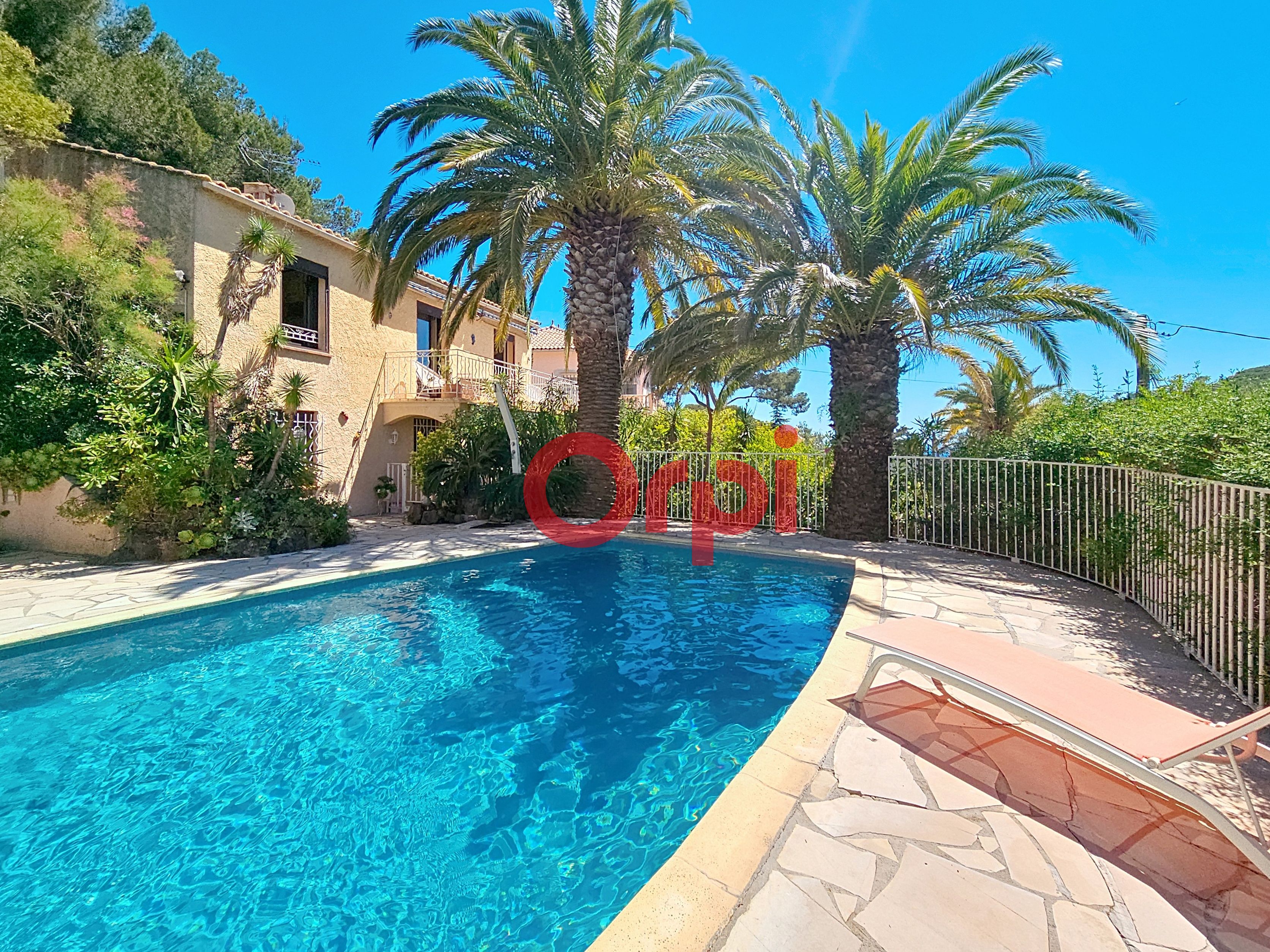 Maison-Villa - SAINT-MANDRIER-SUR-MER