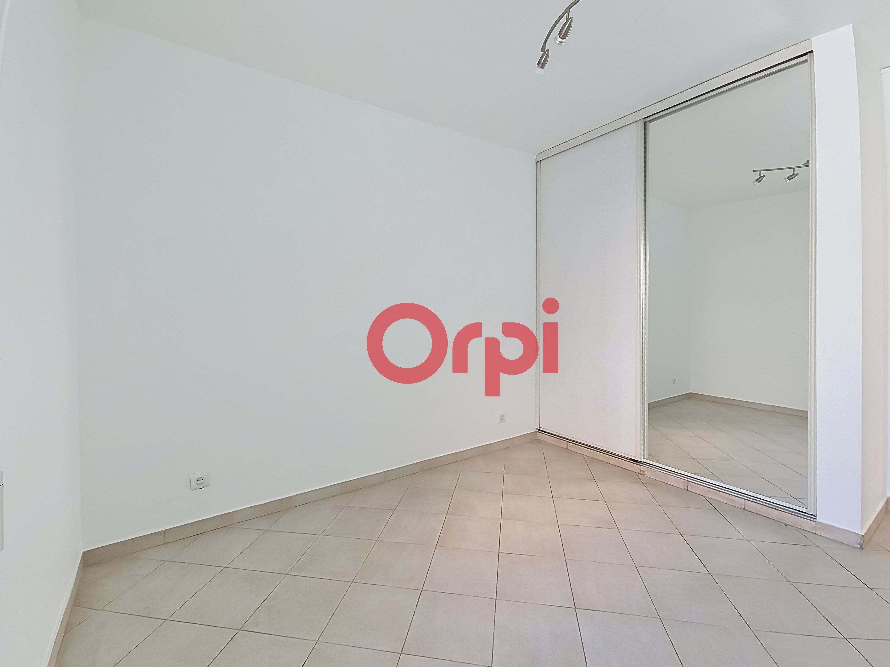 Appartement - LA SEYNE SUR MER