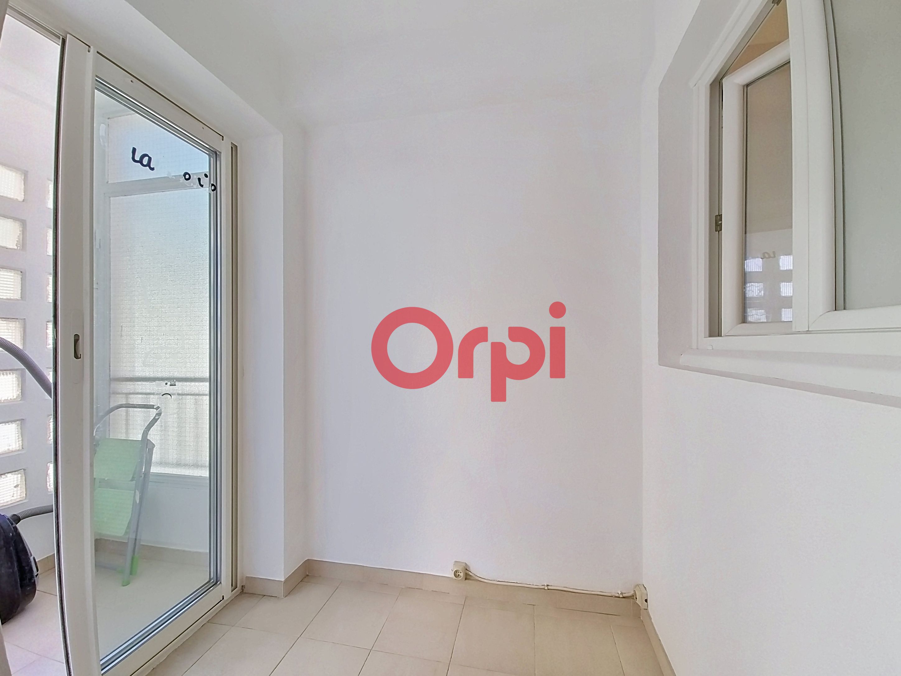Appartement - LA SEYNE SUR MER