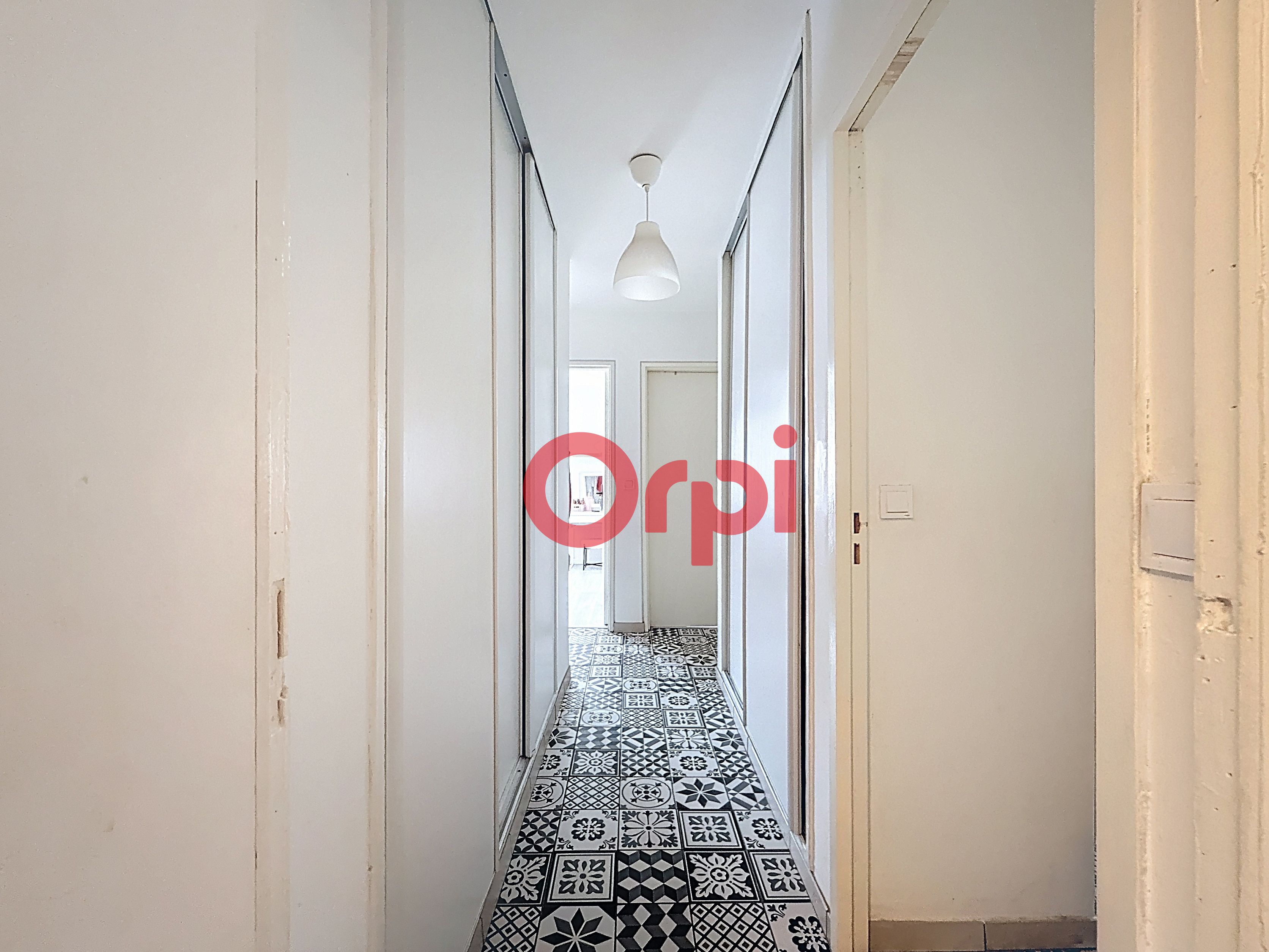 Apartment - LA SEYNE-SUR-MER