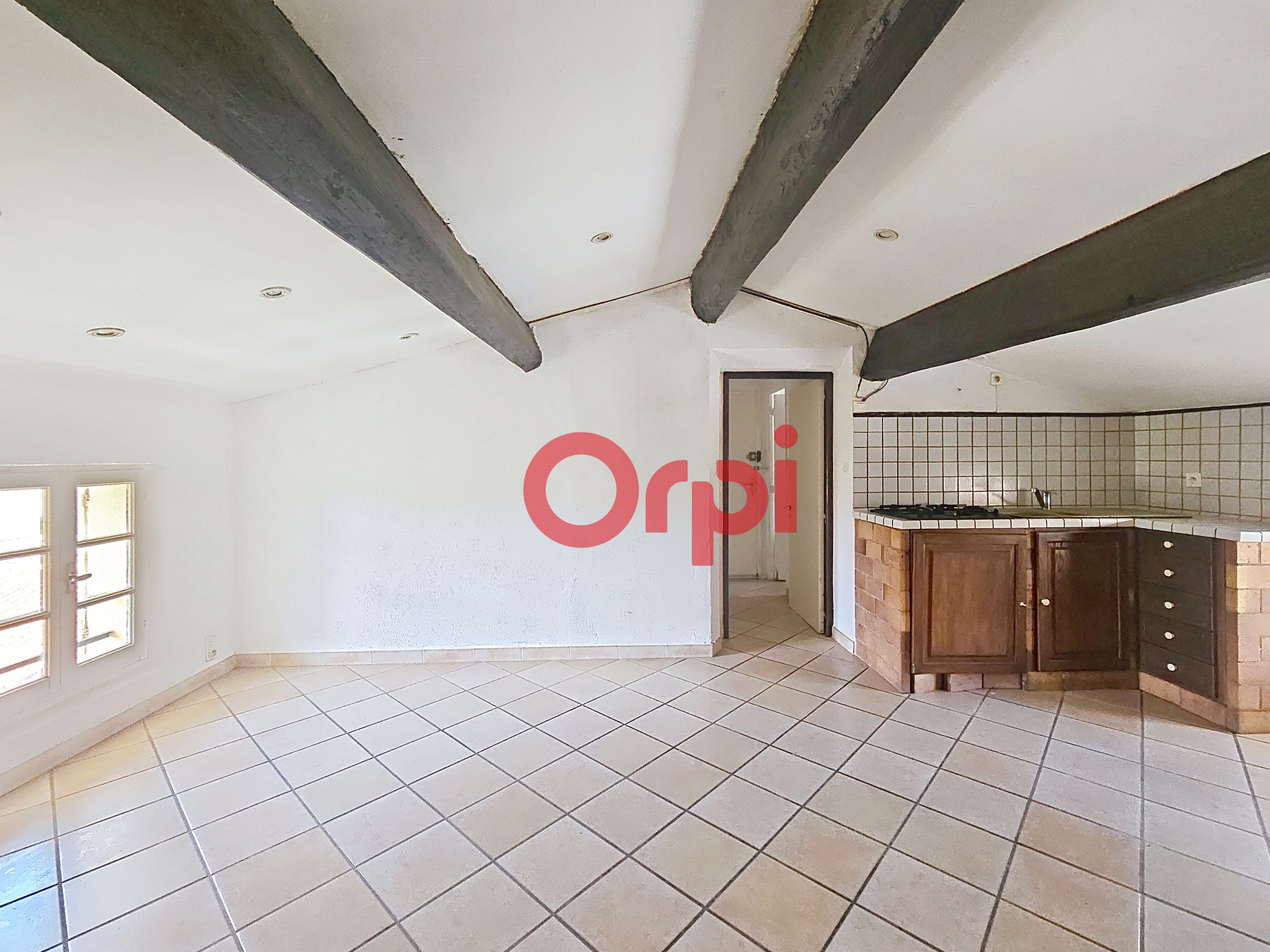 Apartment - SIX-FOURS-LES-PLAGES