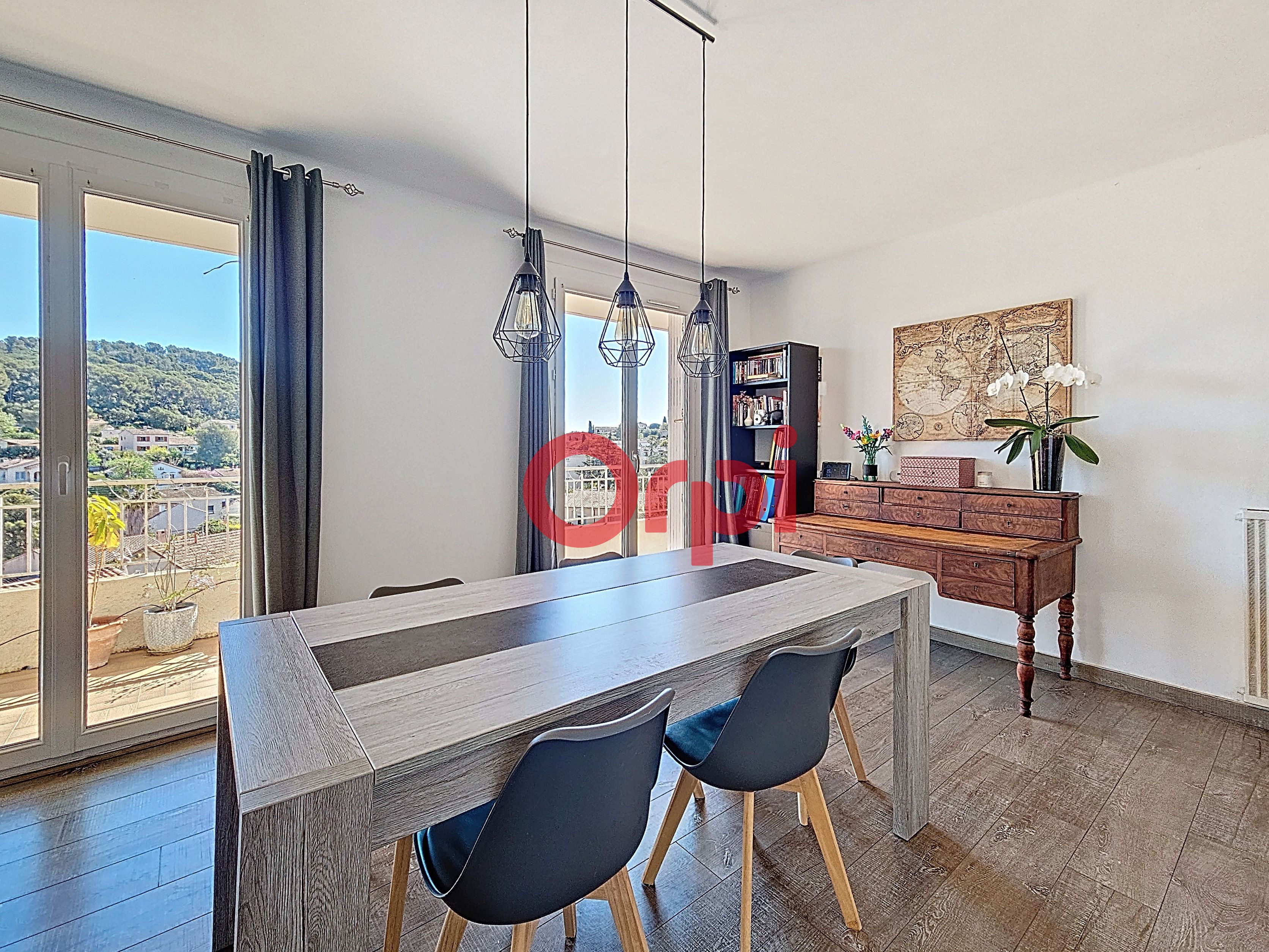 Apartment - LA SEYNE-SUR-MER