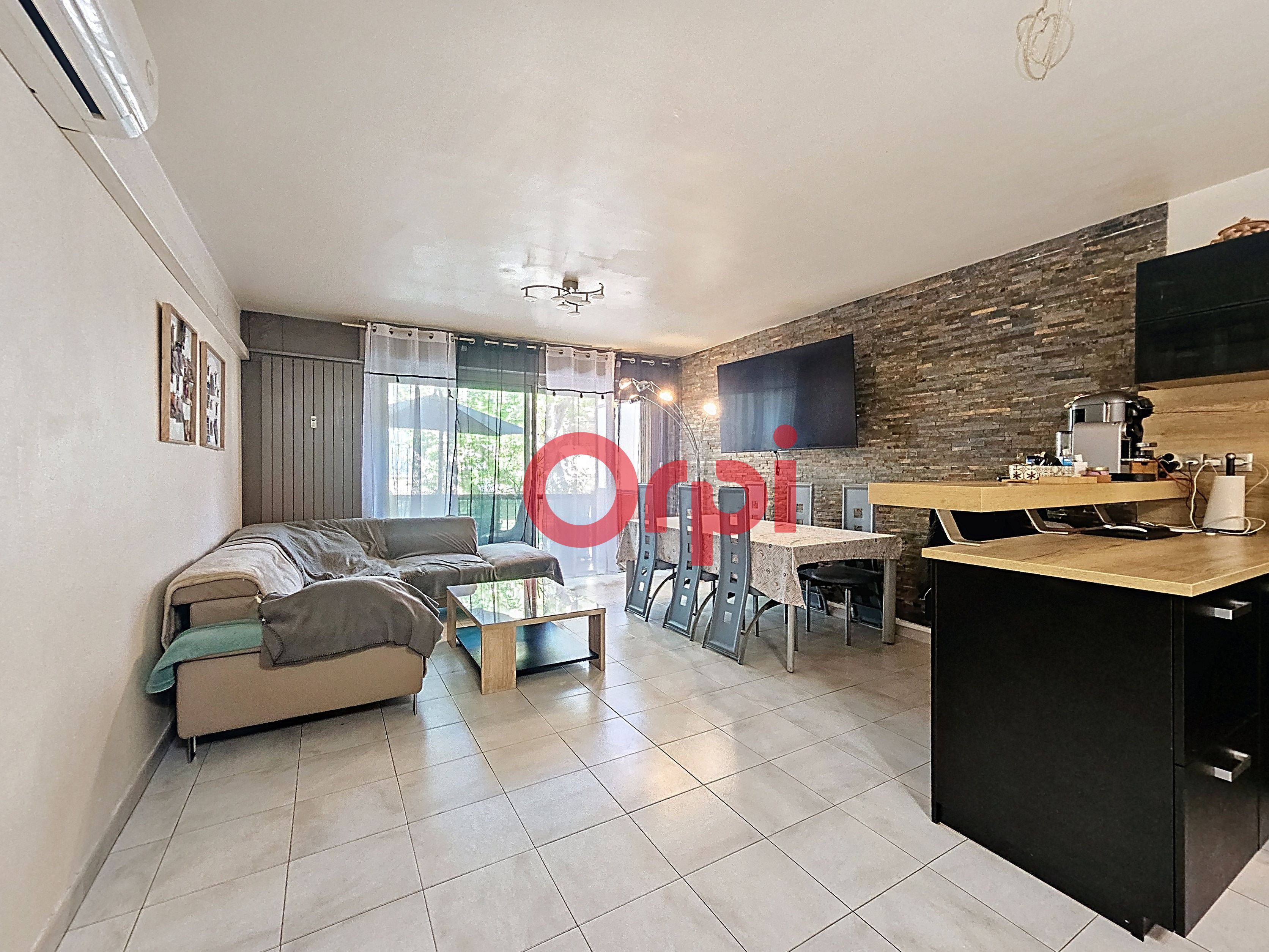 Apartment - LA SEYNE-SUR-MER