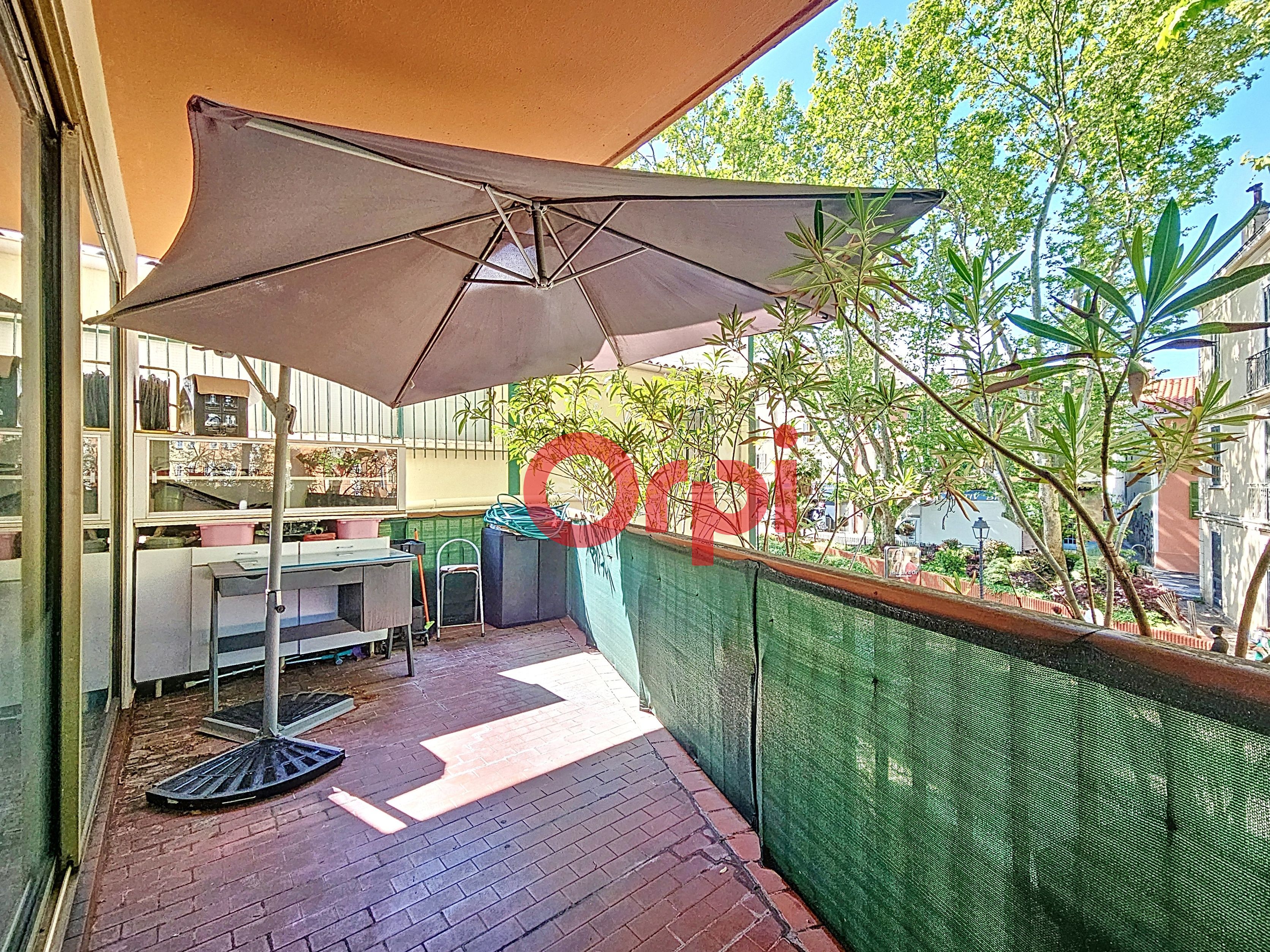 Apartment - LA SEYNE-SUR-MER