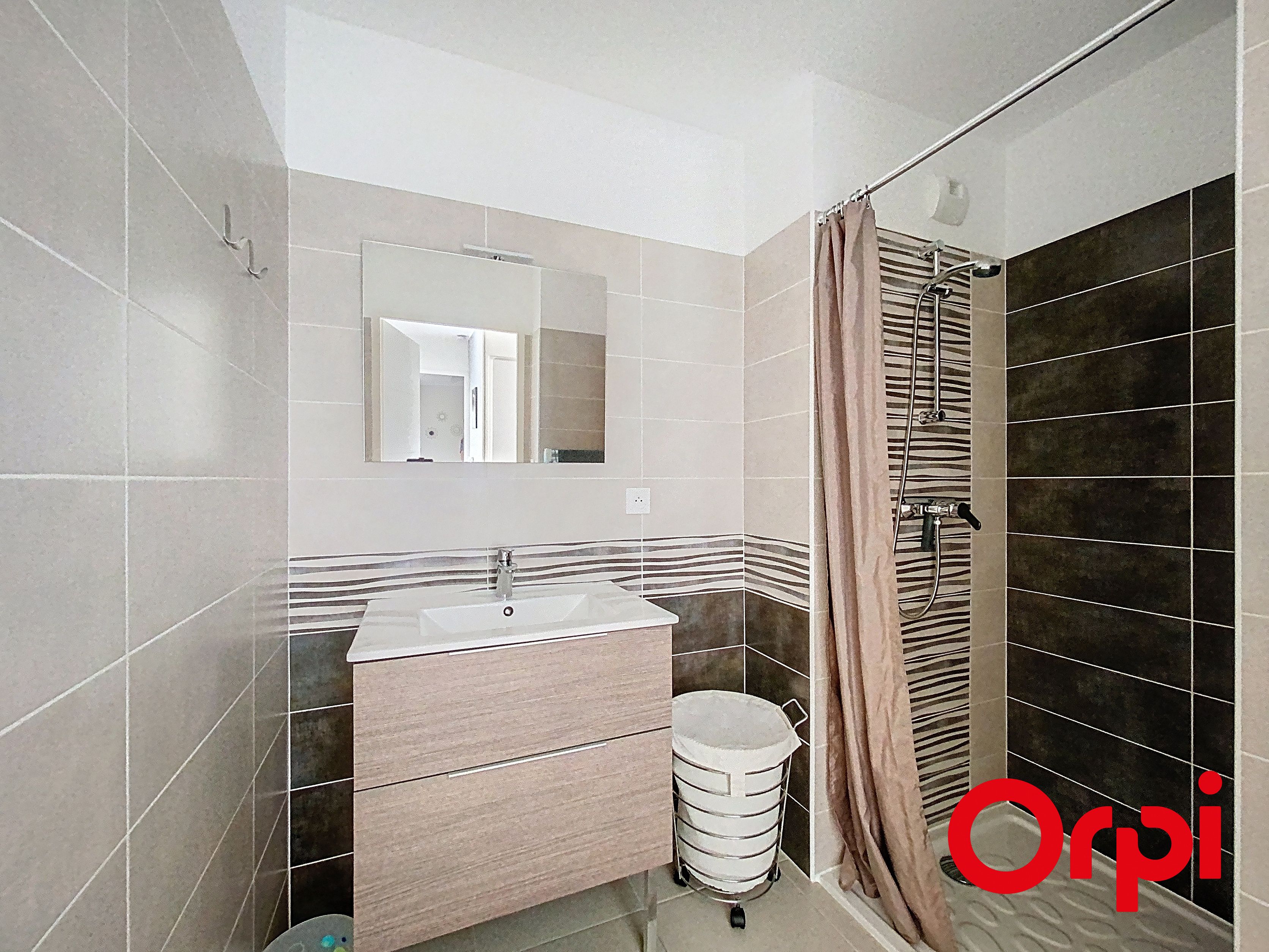 Apartment - SIX FOURS LES PLAGES