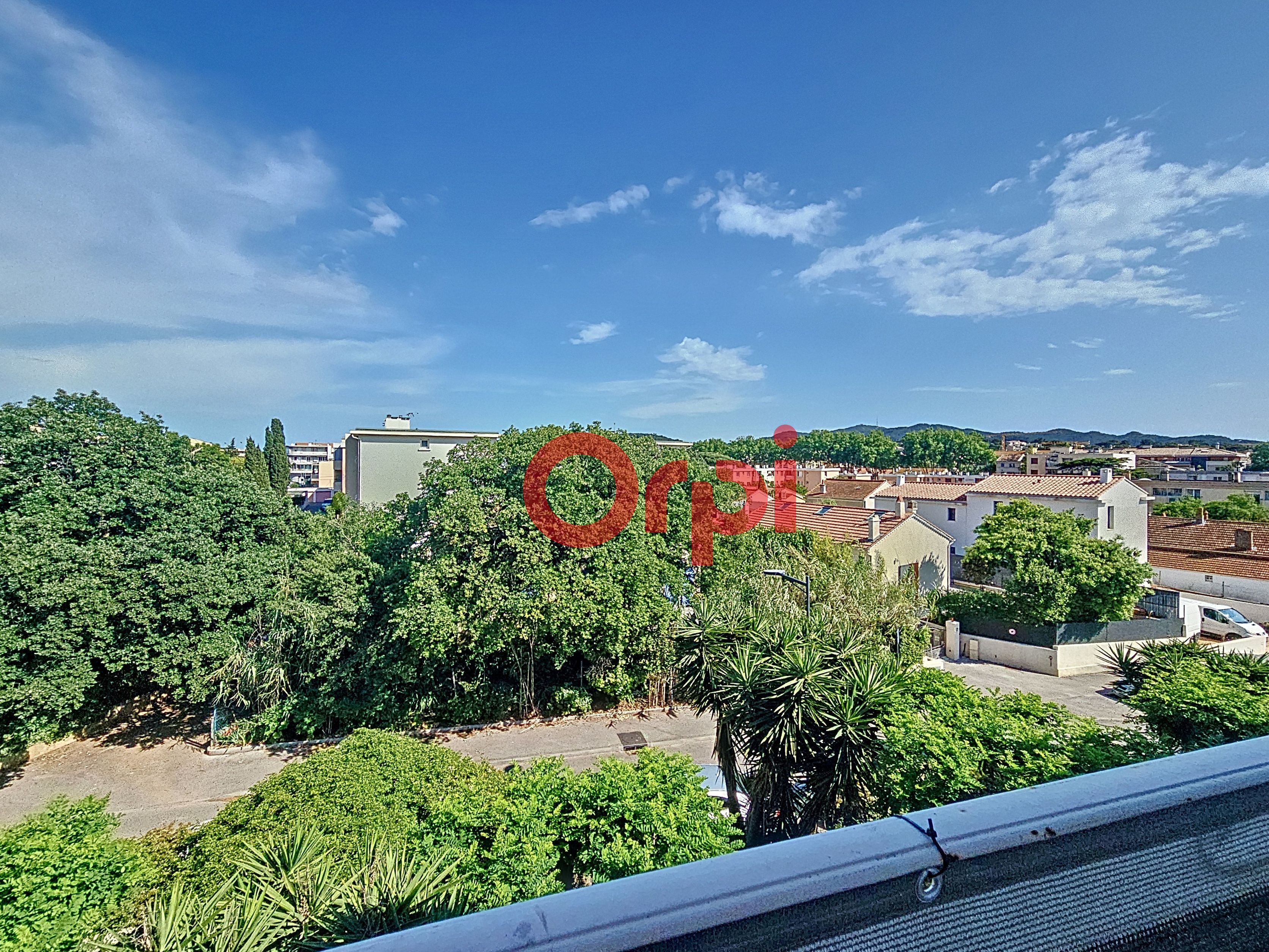 Appartement - SIX FOURS LES PLAGES