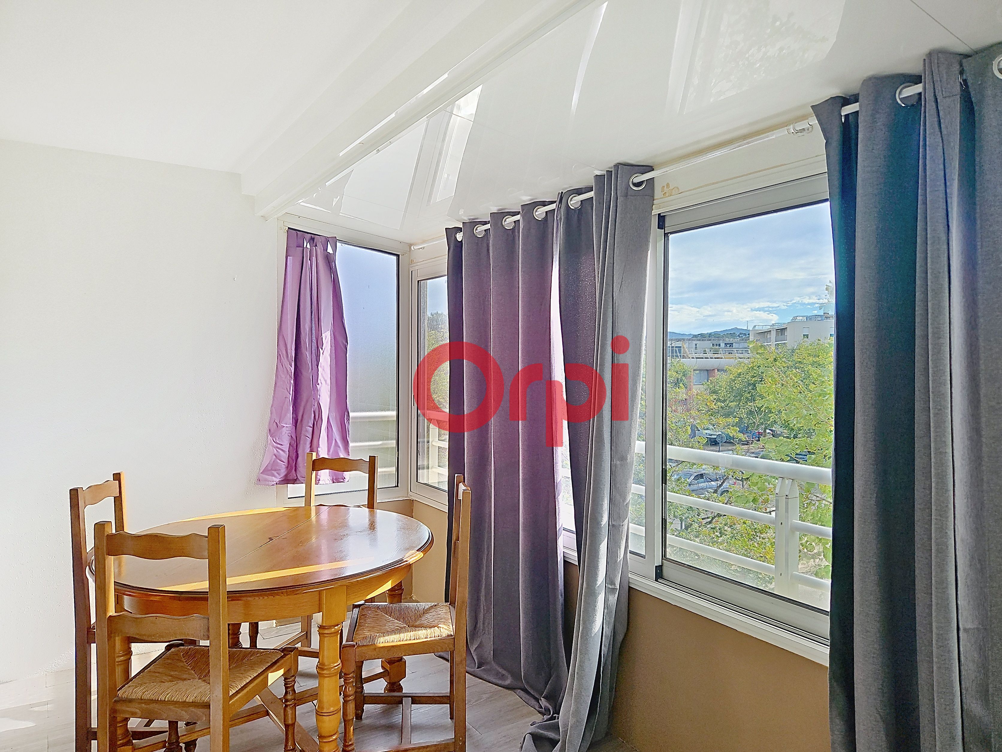 Apartment - LA SEYNE-SUR-MER