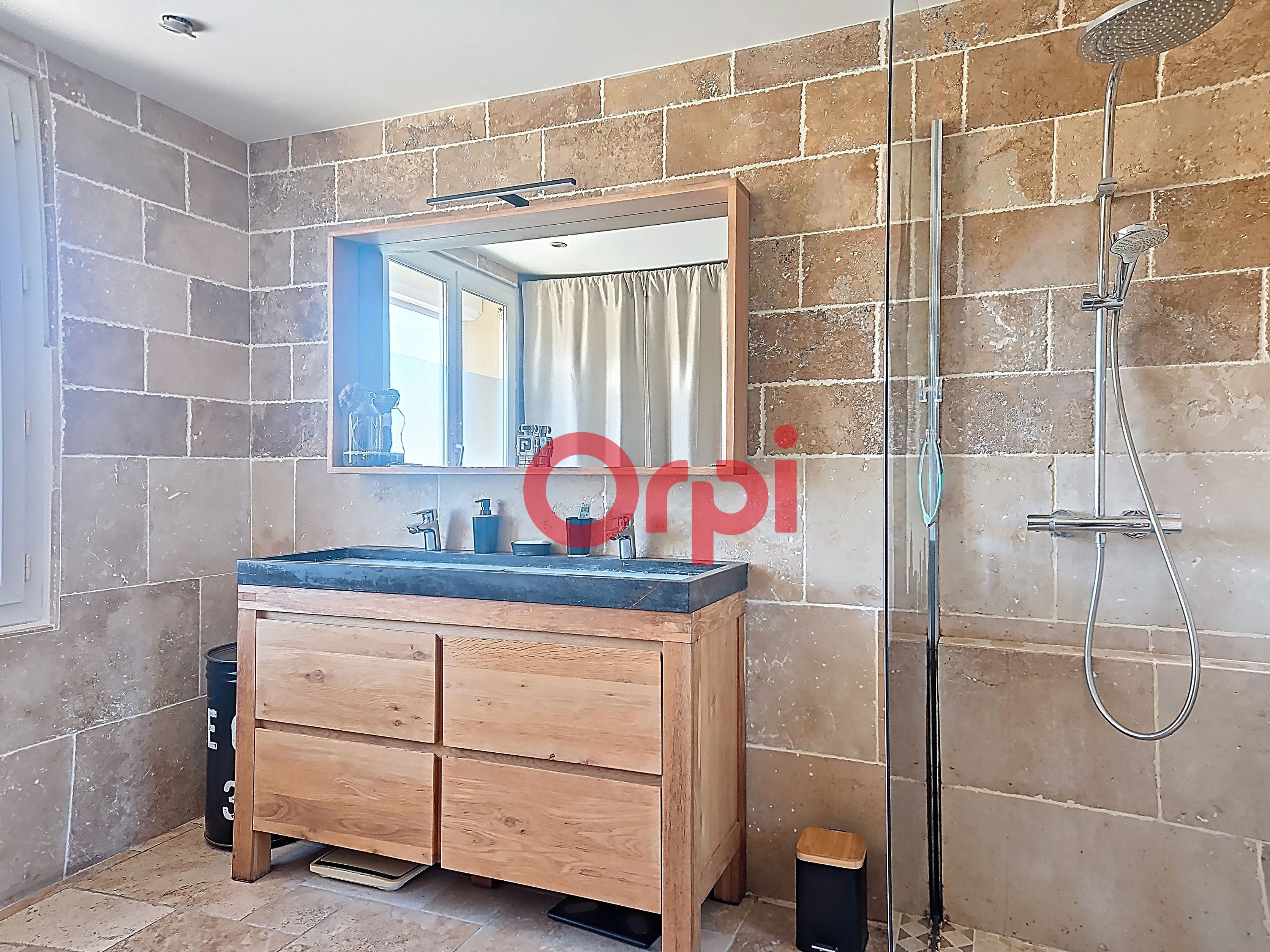 Appartement - LA SEYNE SUR MER