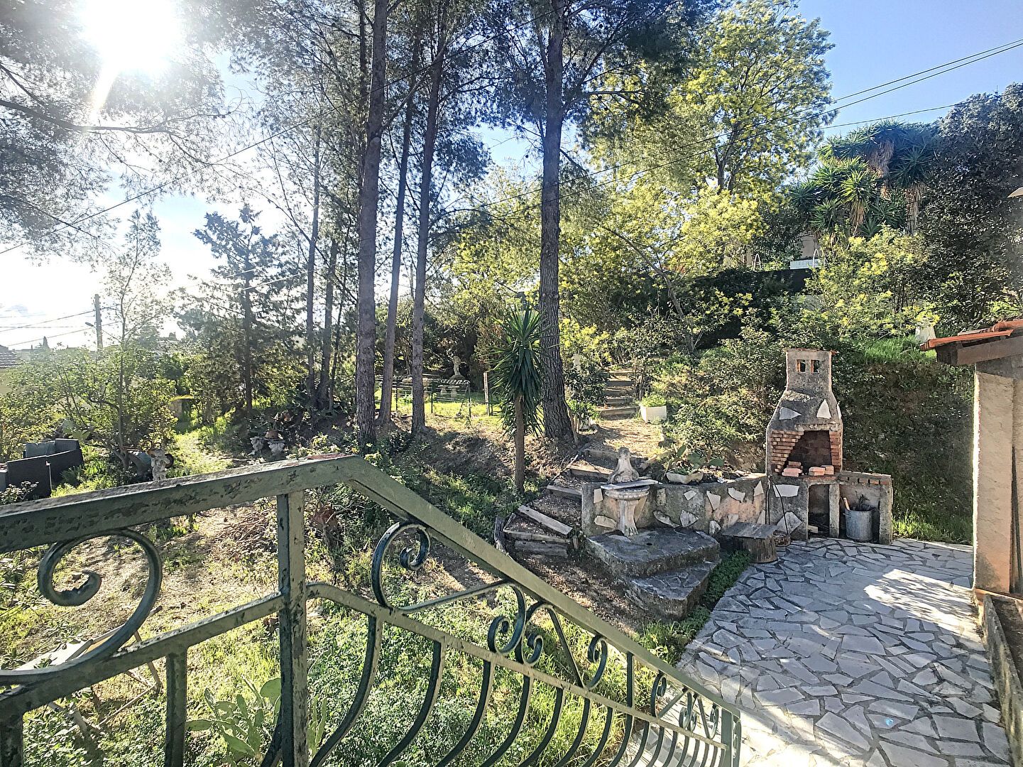 Maison-Villa - LA SEYNE SUR MER