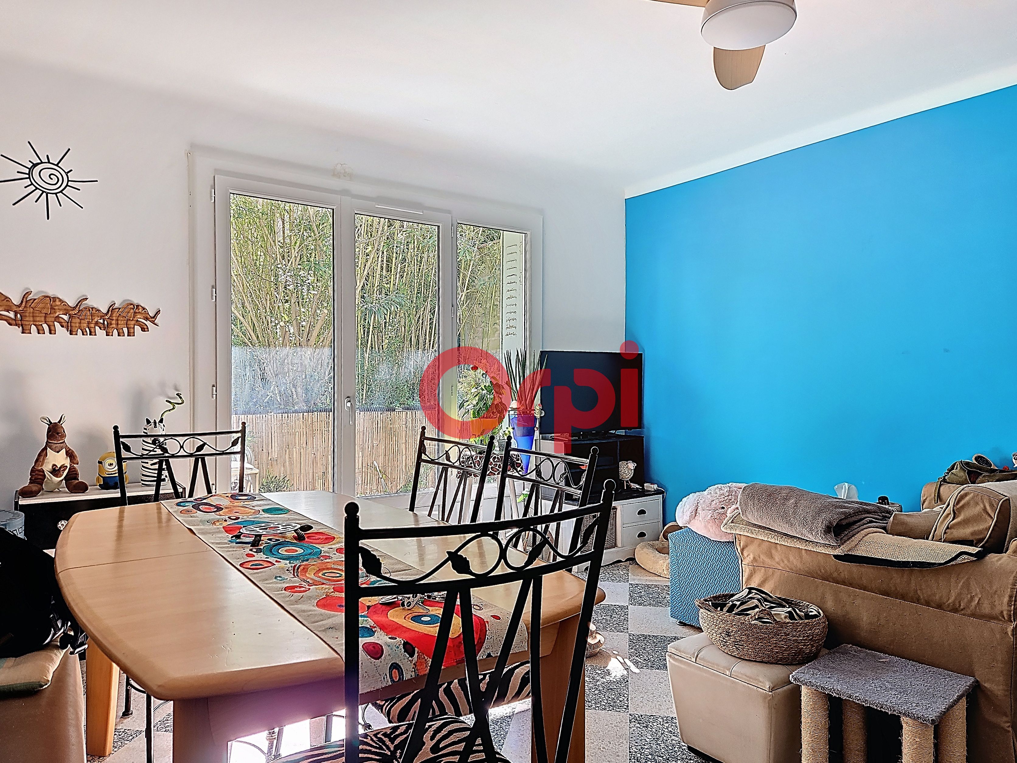 Appartement - LA SEYNE SUR MER